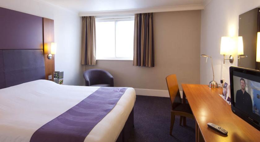 Premier Inn Glasgow - Bellshill Motherwell Exterior foto