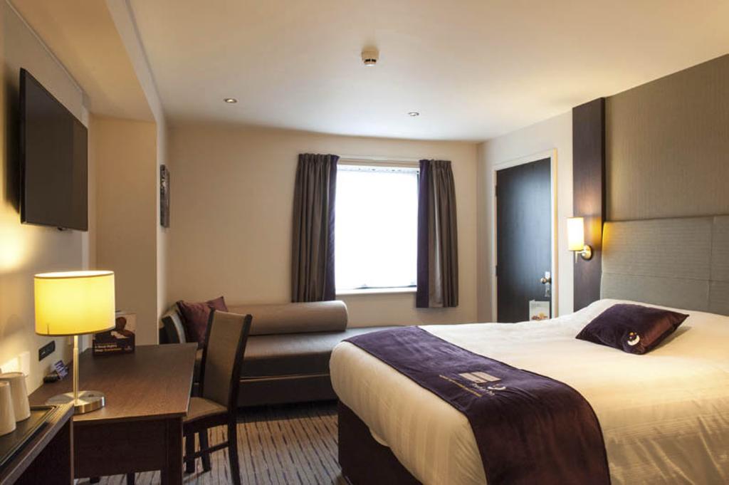 Premier Inn Glasgow - Bellshill Motherwell Habitación foto