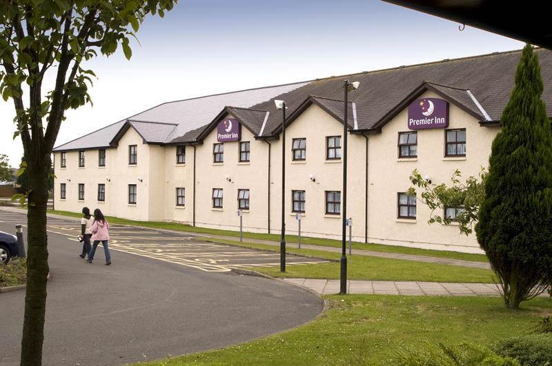 Premier Inn Glasgow - Bellshill Motherwell Exterior foto